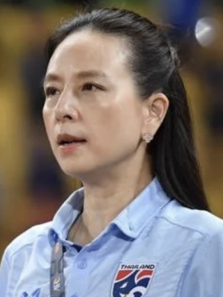 Madam Pang kêu gọi CĐV ‘yêu lại’ đội tuyển, mong sân Rajamangala được lấp đầy khi đấu Hàn