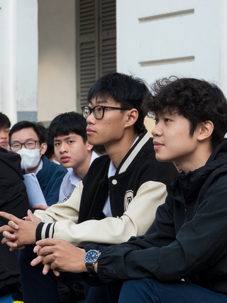 'Năm nay em thi sư phạm, có sợ thất nghiệp không?'