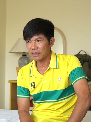 Thầy trò Trường ĐH Trà Vinh thao thức đến sáng, chờ ngày lên đường!