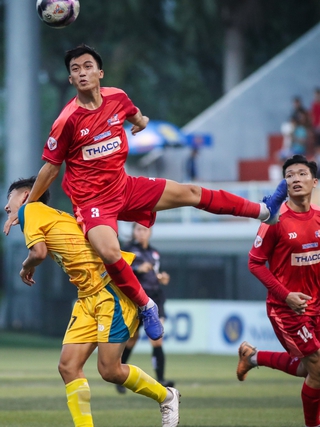 CĐ Kỹ thuật công nghệ Nha Trang 1-1 (3-5) ĐH Tôn Đức Thắng: Vé bán kết quá kịch tính