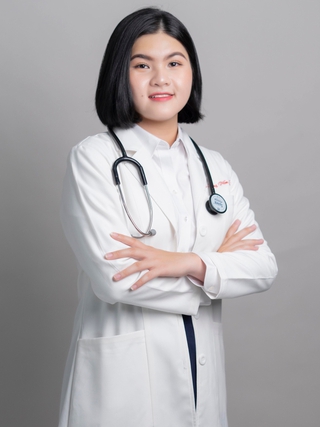 Nữ gen Z giỏi giang, yêu nghề hơn nhờ bà ngoại