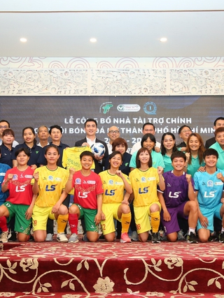 CLB nữ TP.HCM được tài trợ khủng 15 tỉ đồng, không còn sợ chảy máu chất xám