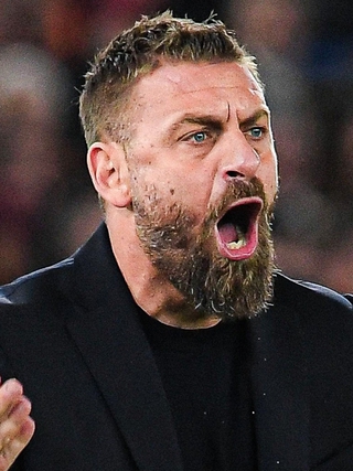 Daniele De Rossi lý giải nguyên nhân giúp AS Roma thành công từ khi thay HLV Mourinho
