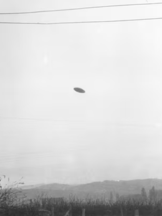 Lầu Năm Góc nói không giấu giếm thông tin về người ngoài hành tinh, công nghệ UFO