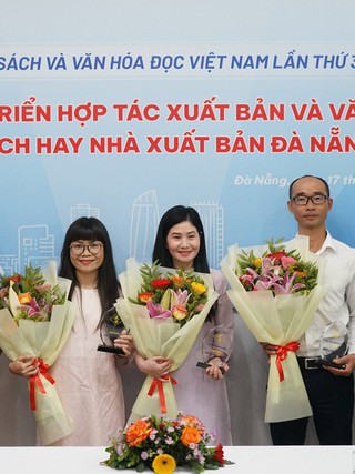 Đà Nẵng: Tặng thưởng Sách hay năm 2023 cho 3 tác giả