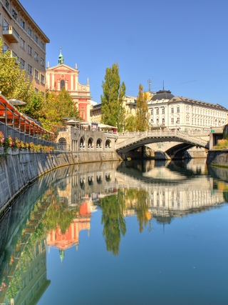 'Du hành thời gian' tại những địa điểm cổ kính ở thủ đô Ljubljana, Slovenia