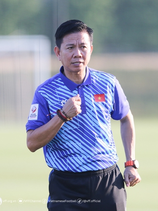 'HLV Hoàng Anh Tuấn đã dặn cầu thủ U.23 Việt Nam rất kỹ về VAR, nhưng...'