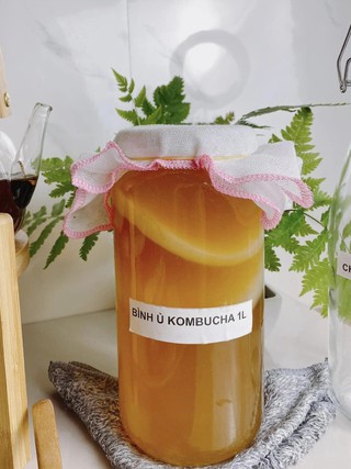 Nhiều người làm trà kombucha uống giải nhiệt ngày nắng, nhưng lưu ý điều này...