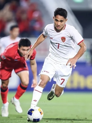 Bóng đá Indonesia từng bước vượt mặt Thái Lan và Việt Nam