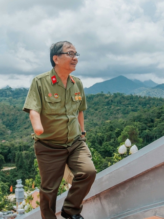 Hành trình về nguồn đường Trường Sơn huyền thoại: 'Xương máu tôi để lại nơi này'