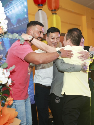 CLB SHB Đà Nẵng mừng công trở lại V-League, đặt mục tiêu 'khủng' ở mùa tới