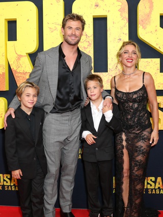 'Thần sấm' Chris Hemsworth hiếm hoi chia sẻ về gia đình