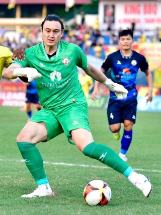 Đặng Văn Lâm chơi ấn tượng, CLB Thanh Hóa bị cầm chân trên sân nhà