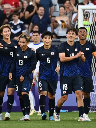 Bóng đá châu Á khởi đầu quá ấn tượng ở Olympic: Nhật Bản và Iraq thắng lớn