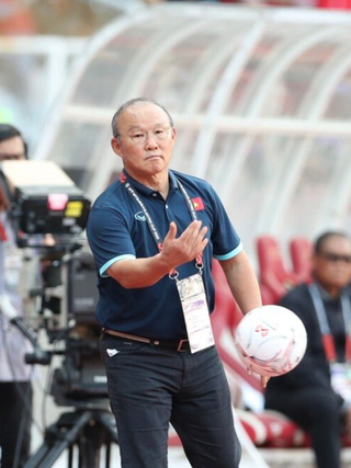HLV Park Hang-seo được kỳ vọng lớn lao thay ông Kim Pan-gon dẫn dắt đội tuyển Malaysia