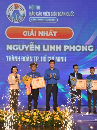 Nguyễn Linh Phong xuất sắc giành giải nhất Hội thi Báo cáo viên giỏi toàn quốc
