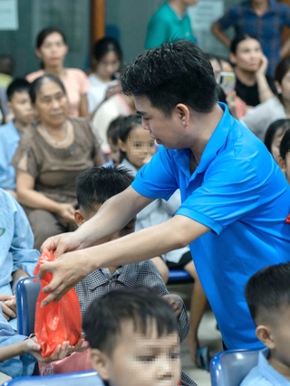 Công tác xã hội trong trái tim tôi: Hạnh phúc khi được sẻ chia