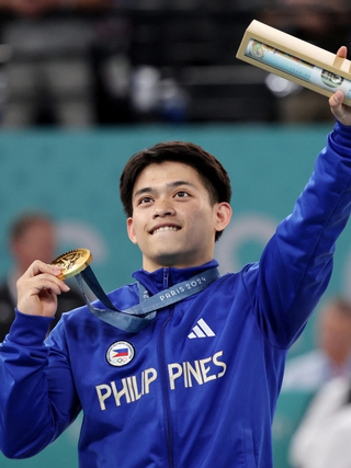Olympic 2024: 'Thần đồng' Carlos Yulo giúp Philippines đoạt HCV đầu tiên cho Đông Nam Á