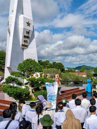 Lan tỏa chương trình 'Sinh viên với biển, đảo Tổ quốc 2024' tại Phú Quốc