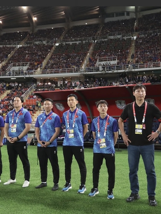HLV Kim tài ‘ăn nói’ cỡ nào mà mời được các anh tài cực giỏi sang Việt Nam?