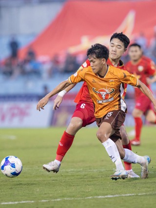 Lịch thi đấu vòng 10 V-League hôm nay: Không dễ cho HAGL, Tiến Linh gặp thử thách