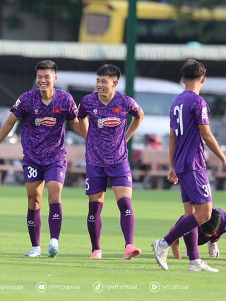 Cả Đông Nam Á ‘vỗ tay’ ủng hộ U.22 đá SEA Games, ông Kim sớm lên kịch bản
