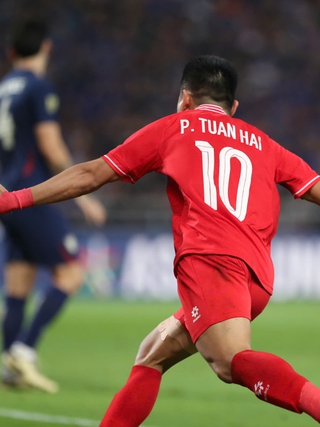 HLV Kim Sang-sik bật mí lý do ‘cất kỹ Tuấn Hải cho trận chung kết’