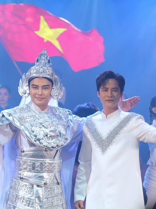 Minh Sang trở lại sau 2 năm vắng bóng, nói về nghi vấn dựa hơi Võ Minh Lâm