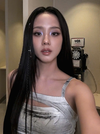 BlackPink lộ dấu hiệu rạn nứt sau màn solo của Jisoo?