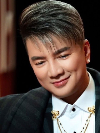 Đàm Vĩnh Hưng lên tiếng khi bị nói bình luận 'kém duyên' về con trai Xuân Bắc