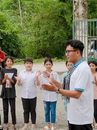 Chàng trai Khmer lan tỏa việc tử tế