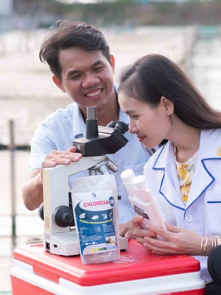 Vợ chồng kỹ sư trẻ thu nhập 250 - 280 triệu đồng/năm nhờ 'xanh hóa' ngành thủy sản