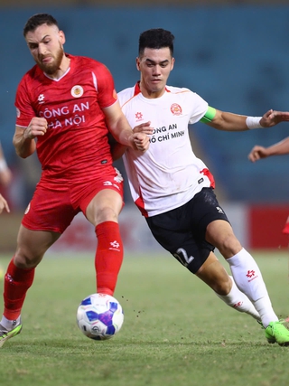 Bảng xếp hạng V-League mới nhất: CLB CAHN chạy thẳng lên tốp 2, HAGL bị đẩy xuống tận đáy