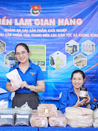 Từ hỗ trợ khởi nghiệp đến cùng khởi nghiệp: Câu chuyện từ một quán cà phê nhỏ ở xã