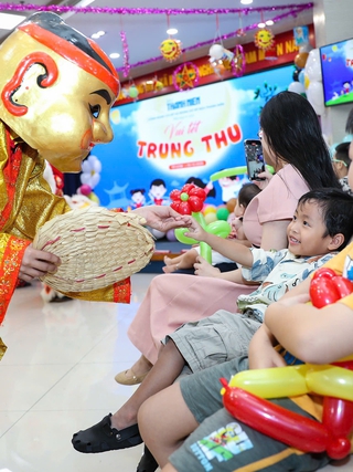 'Trung thu vui nhất mà em từng biết'