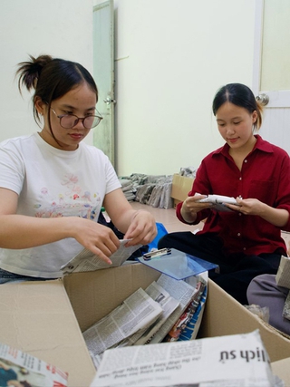 Tất bật chuẩn bị cho Trung thu yêu thương
