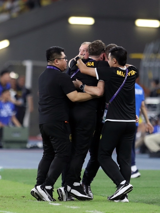 ‘Bóng đá Malaysia phải có chủ tịch mới, lập Ủy ban đặc biệt để trả lời FIFA’