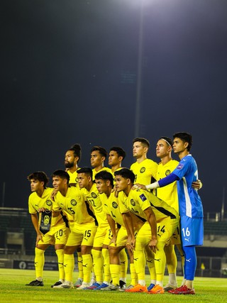 Báo Malaysia chê đội nhà chơi thiếu gắn kết, thắng Lào 3-0 nhưng chưa thuyết phục