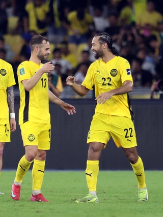 Chưa xong án FIFA, bóng đá Malaysia đã đặt mục tiêu khủng: ‘Dự World Cup liên tục’