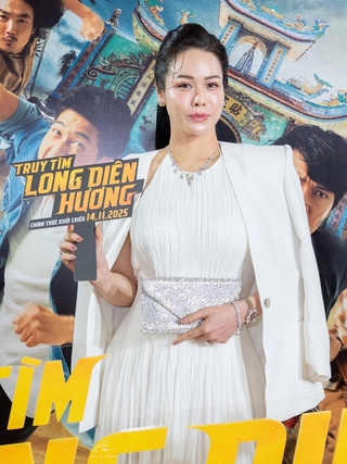 Nhật Kim Anh, Khả Như... khoe sắc trên thảm đỏ ra mắt 'Truy tìm Long Diên Hương'