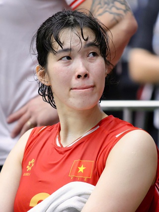 Thanh Thúy trào nước mắt khi bóng chuyền nữ Việt Nam thua đau đớn Thái Lan…