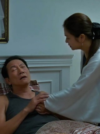 Vì sao phim có NSƯT Hoàng Hải gây tranh cãi?