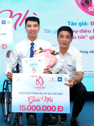 Chàng trai 9X gắn bó với 'Sống đẹp' vì lý do đặc biệt