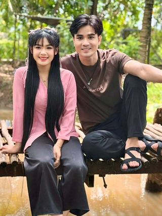 Giọng ca 'Lấy cây kim may đồ' bất ngờ kết hợp cùng Cao Sĩ Hùng