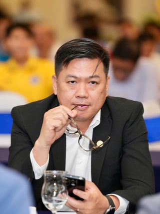 Vòng loại khu vực TP.HCM xuất hiện 3 'nhóm tử thần', các đội căng thẳng…