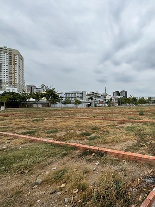 'Siết' phân lô bán nền từ đất nông nghiệp