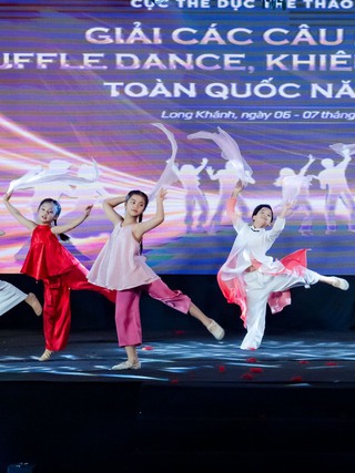 Hấp dẫn giải CLB shuffle dance, khiêu vũ và dân vũ thể thao toàn quốc 2025