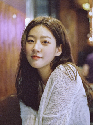 Nữ diễn viên Hàn Quốc Kim Sae Ron qua đời ở tuổi 25
