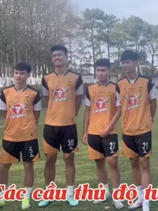 HAGL trình làng 9 cầu thủ độ tuổi SEA Games, gửi lời chúc đặc biệt đến 'Kante Việt Nam'