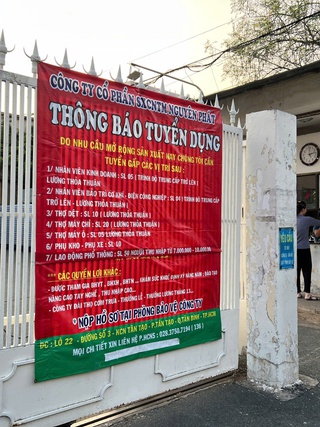 Doanh nghiệp tuyển dụng rầm rộ, nhưng người tìm việc chẳng có bao nhiêu